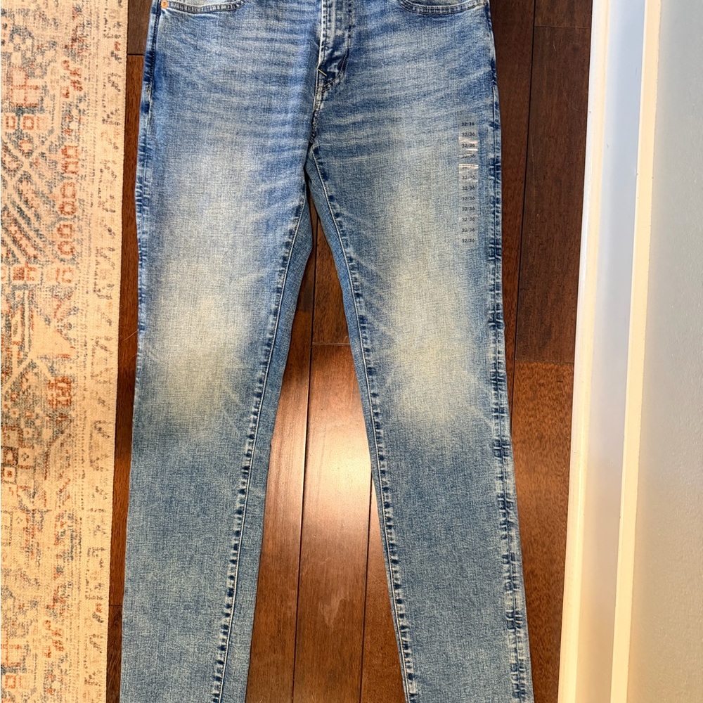 American Eagle Outfitters 32 x36 NWT Slim straight  Jeans for Men